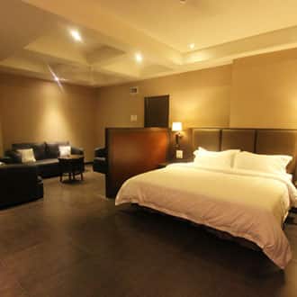 The Grand Heritage Business Hotel, Sangli 4